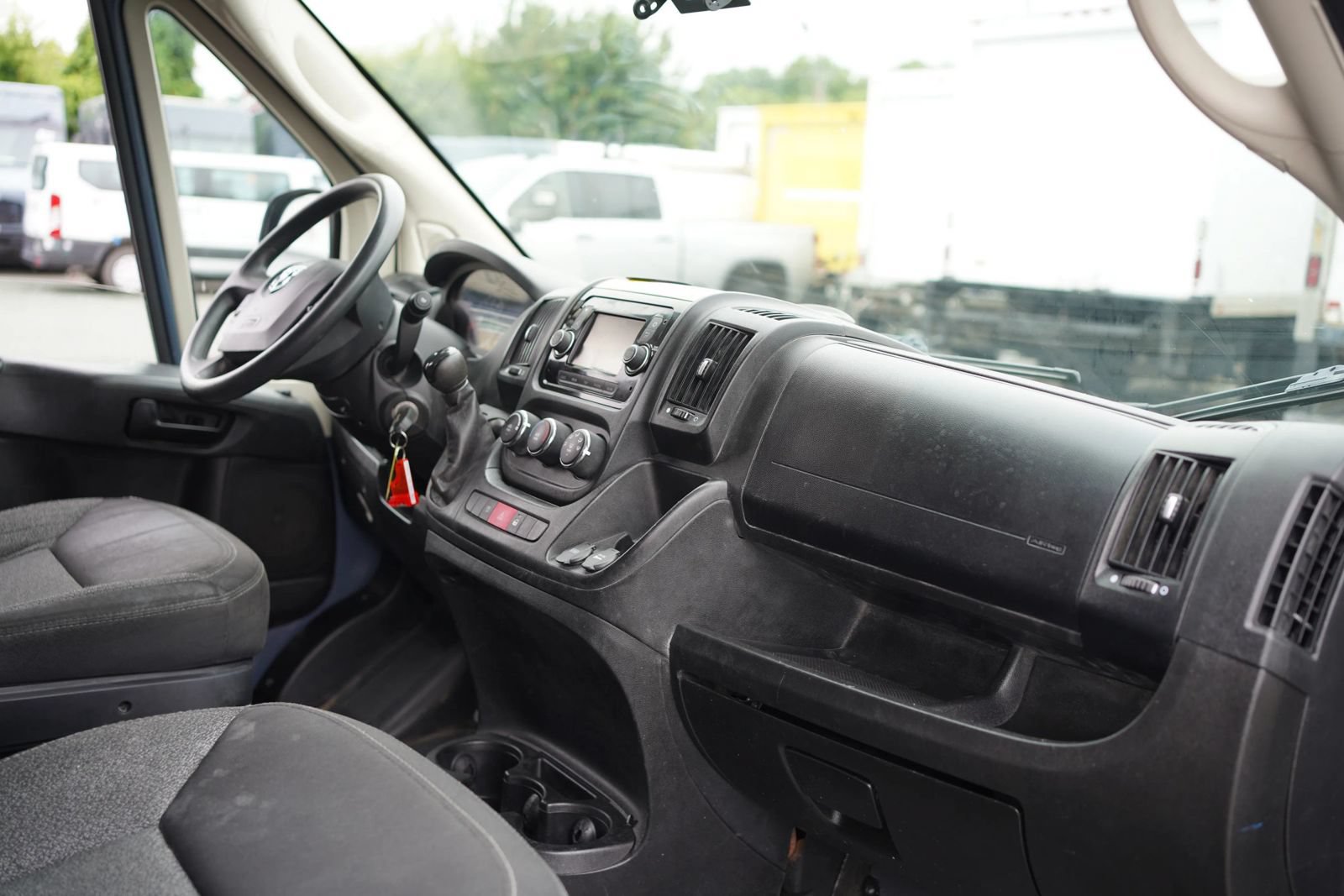 Used 2021 RAM ProMaster 3500 FWD image 2