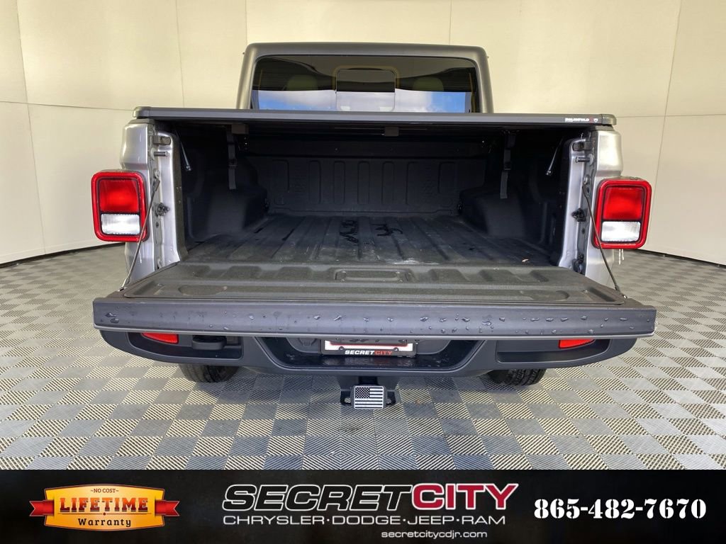 Used 2020 Jeep Gladiator Sport w/ Quick Order Package 24S image 30