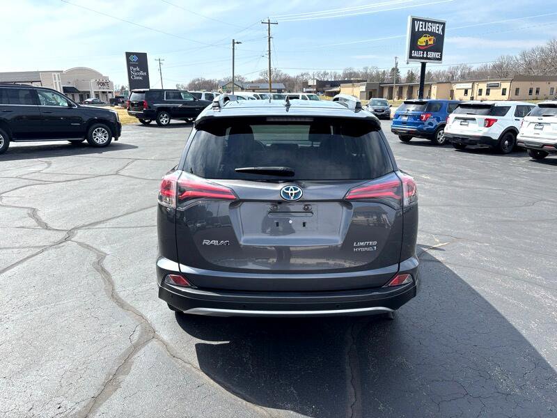 Used 2017 Toyota RAV4 Limited image 4