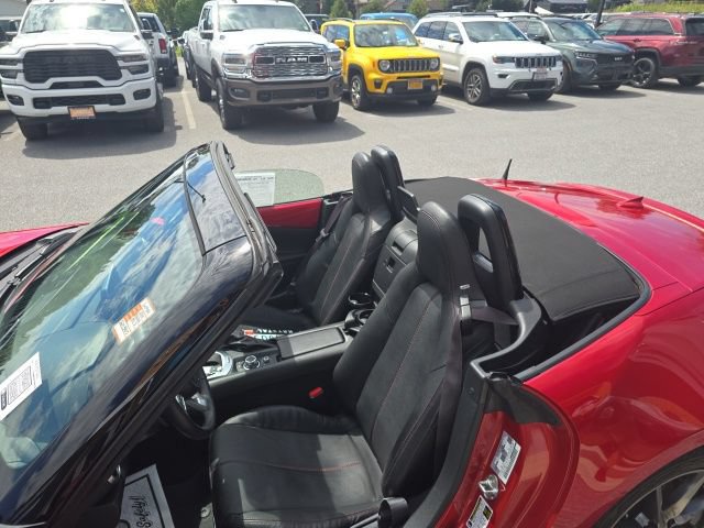 Used 2016 MAZDA MX-5 Miata Grand Touring RWD image 24