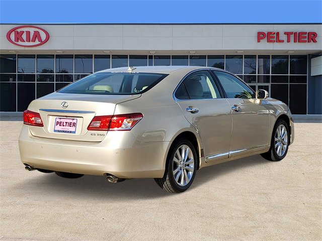 Used 2011 Lexus ES 350 image 4