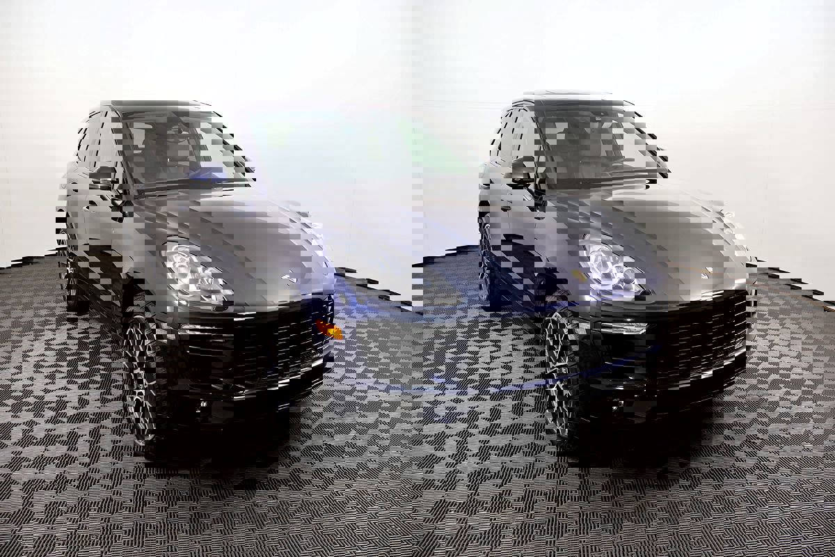 Used 2017 Porsche Macan S image 4