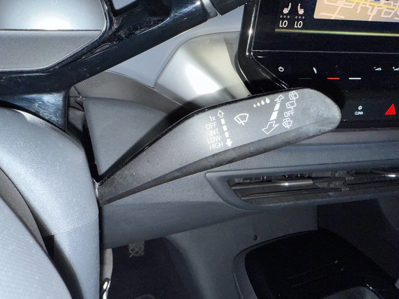 Used 2021 Volkswagen ID.4 Pro w/ ID.4 Protection Package image 51