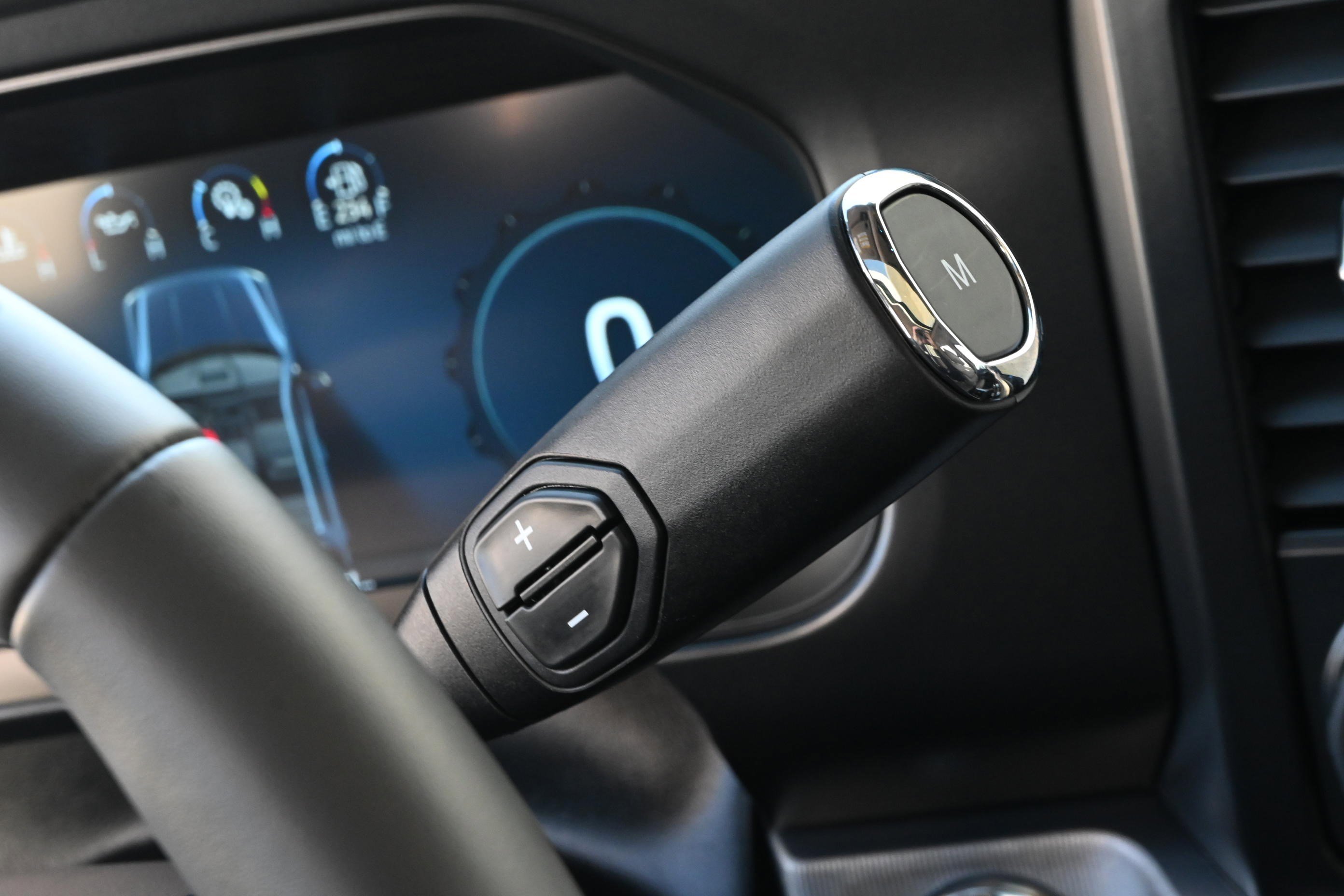 Used 2026 Ford F450 Platinum w/ Platinum Plus Package image 24