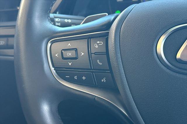 Certified 2025 Lexus ES 300h w/ Premium Package FWD image 27
