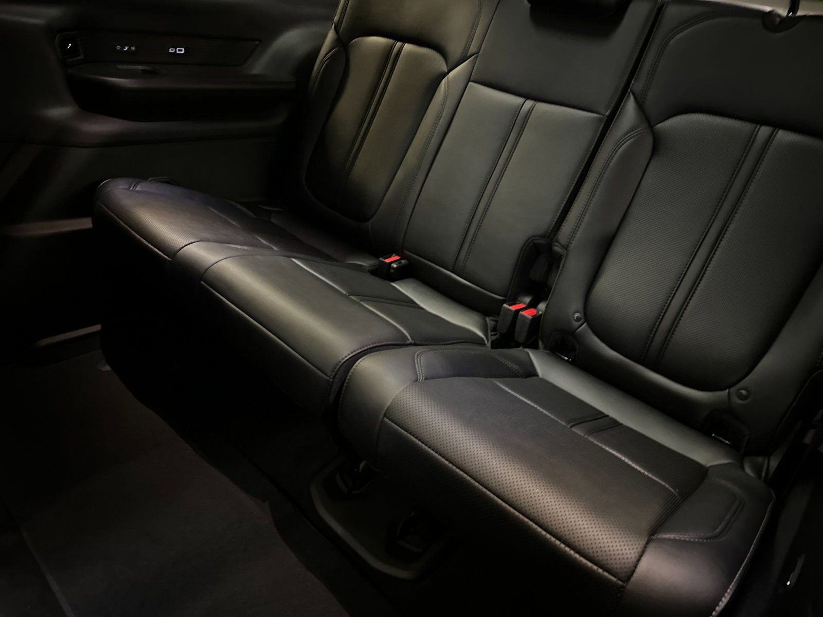 New 2026 Jeep Grand Wagoneer Limited image 14