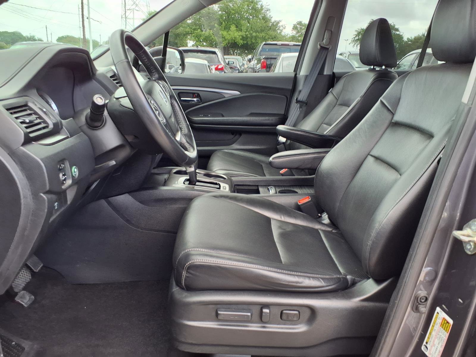 Used 2017 Honda Ridgeline RTL-T image 17