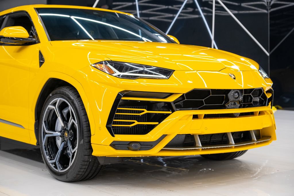 Used 2022 Lamborghini Urus image 5