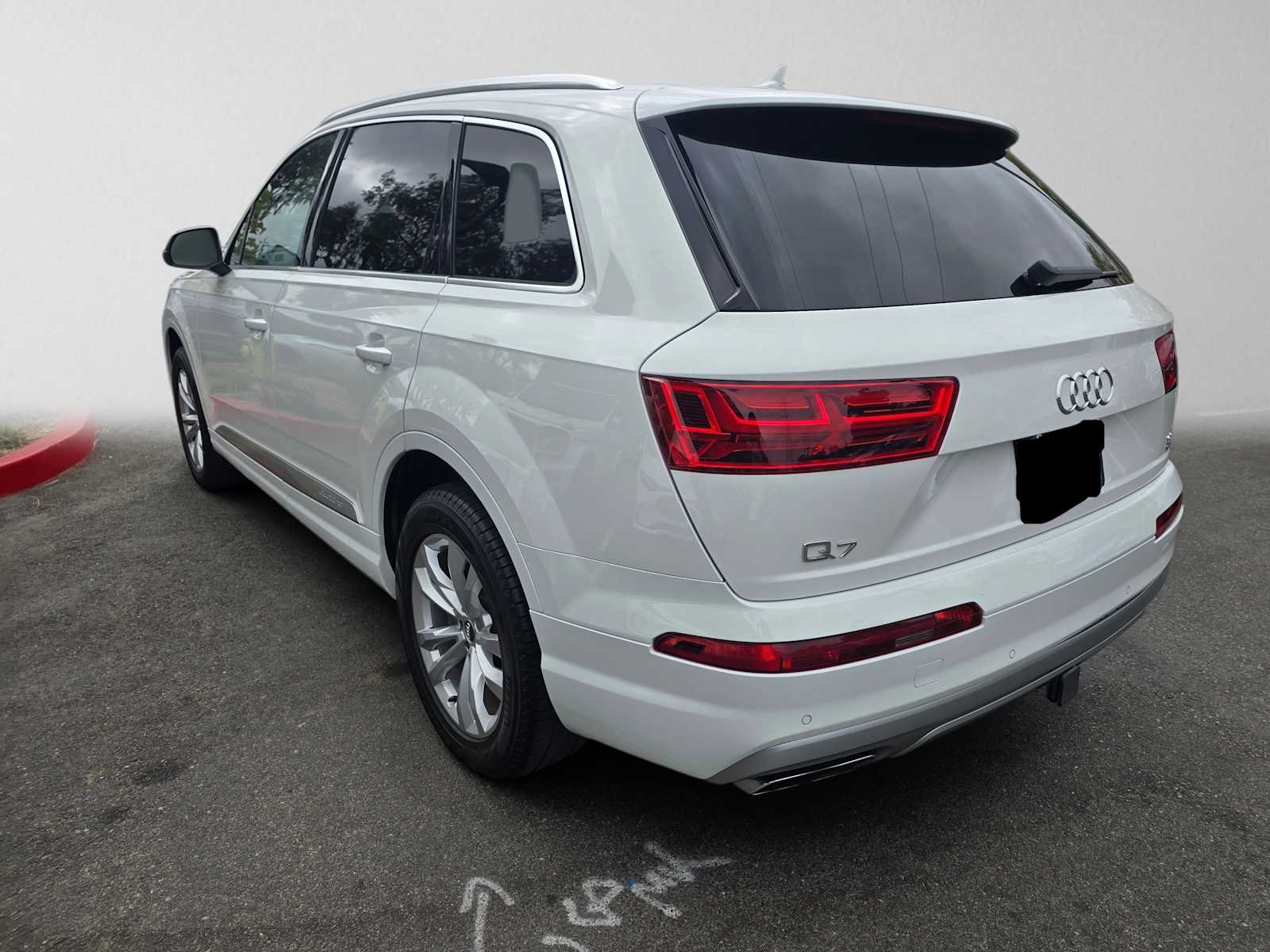Used 2017 Audi Q7 3.0T Premium Plus AWD/4WD image 5
