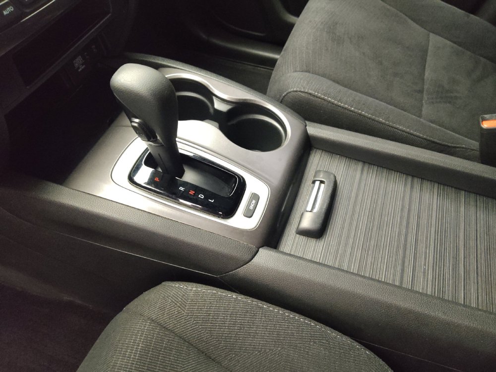 Used 2017 Honda Pilot EX image 26