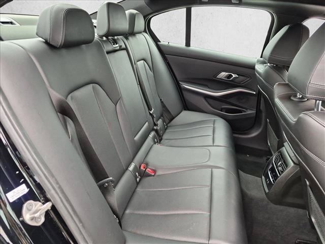 Used 2023 BMW 330i Sedan w/ Convenience Package RWD image 21