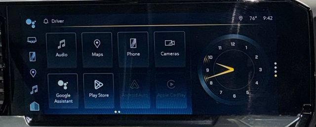 Used 2023 Chevrolet Silverado 1500 High Country w/ Technology Package AWD/4WD image 18