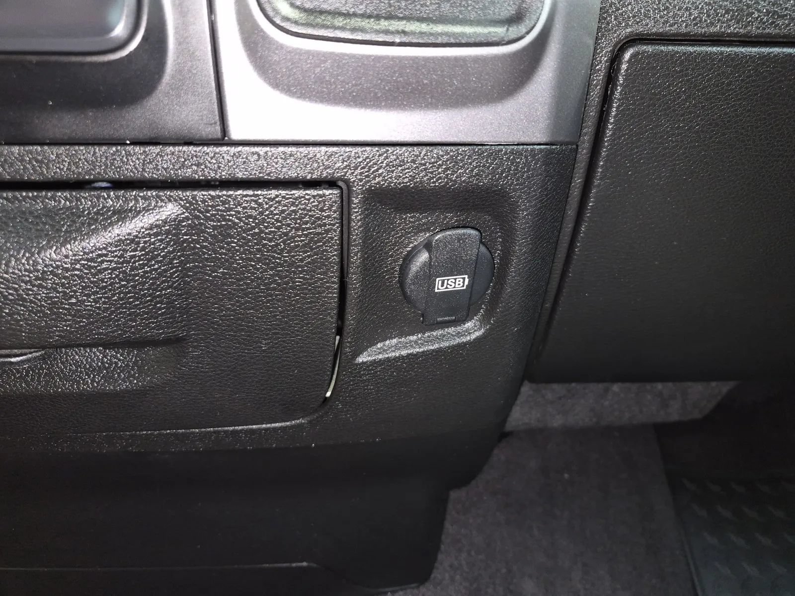Used 2022 RAM 1500 Warlock w/ Warlock All Terrain Package AWD/4WD image 35