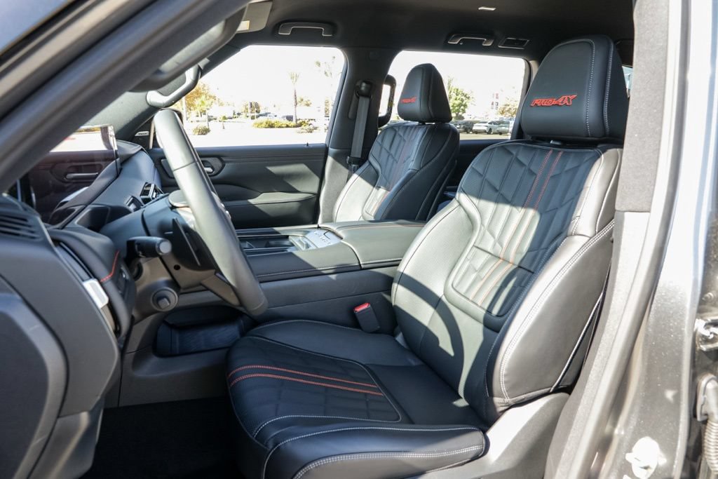 New 2026 Nissan Armada PRO-4X AWD/4WD image 18