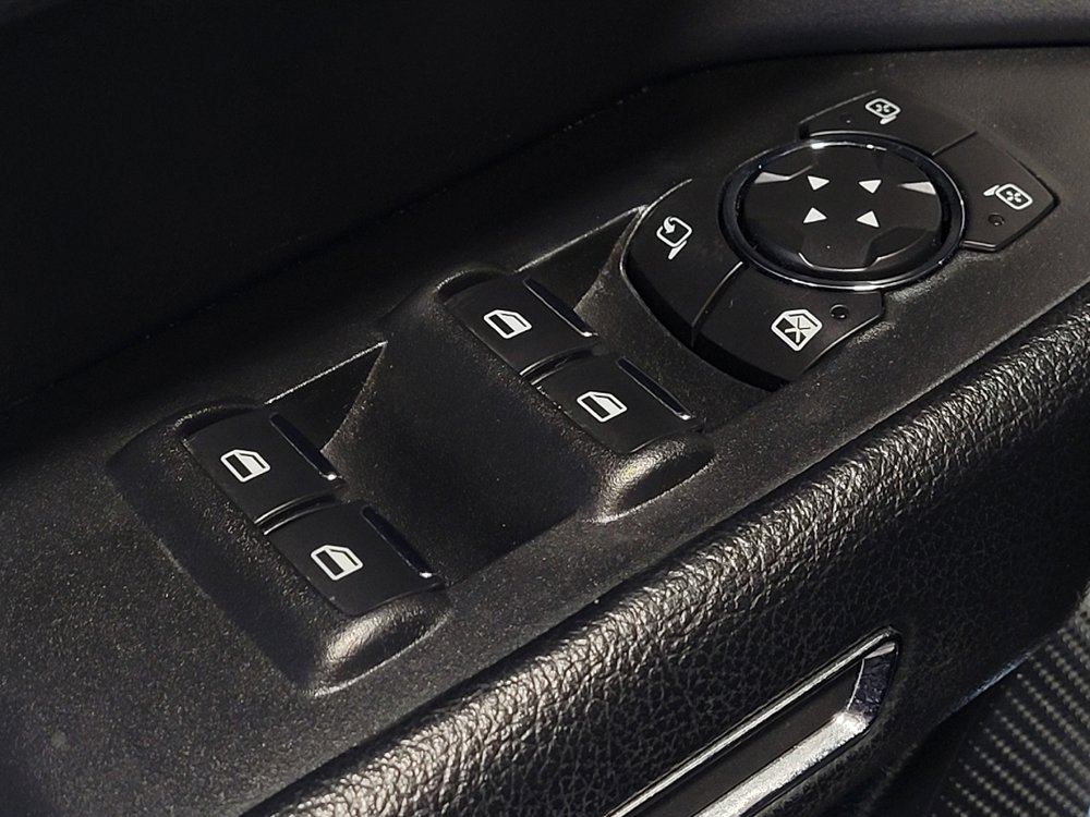 Used 2019 Ford Expedition Max XLT w/ Equipment Group 202A RWD image 27