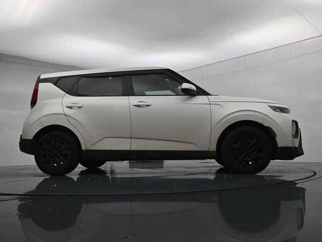 Used 2021 Kia Soul LX FWD image 38