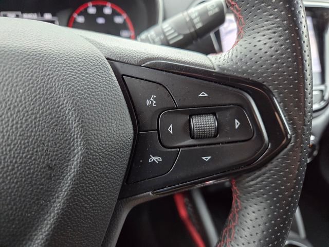 Used 2021 Chevrolet TrailBlazer RS w/ Convenience Package image 37