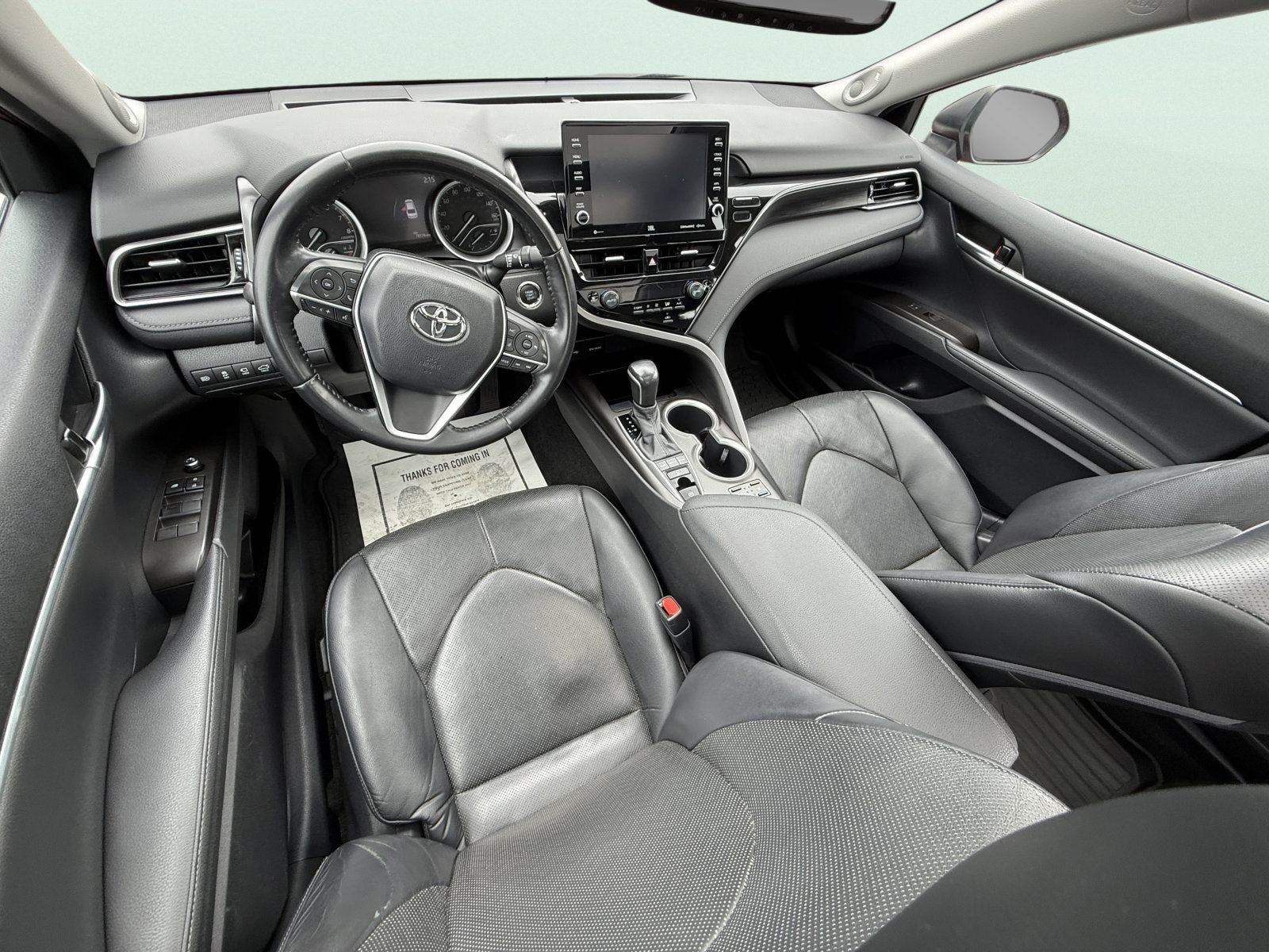 Used 2021 Toyota Camry XLE w/ Navigation Package FWD image 10
