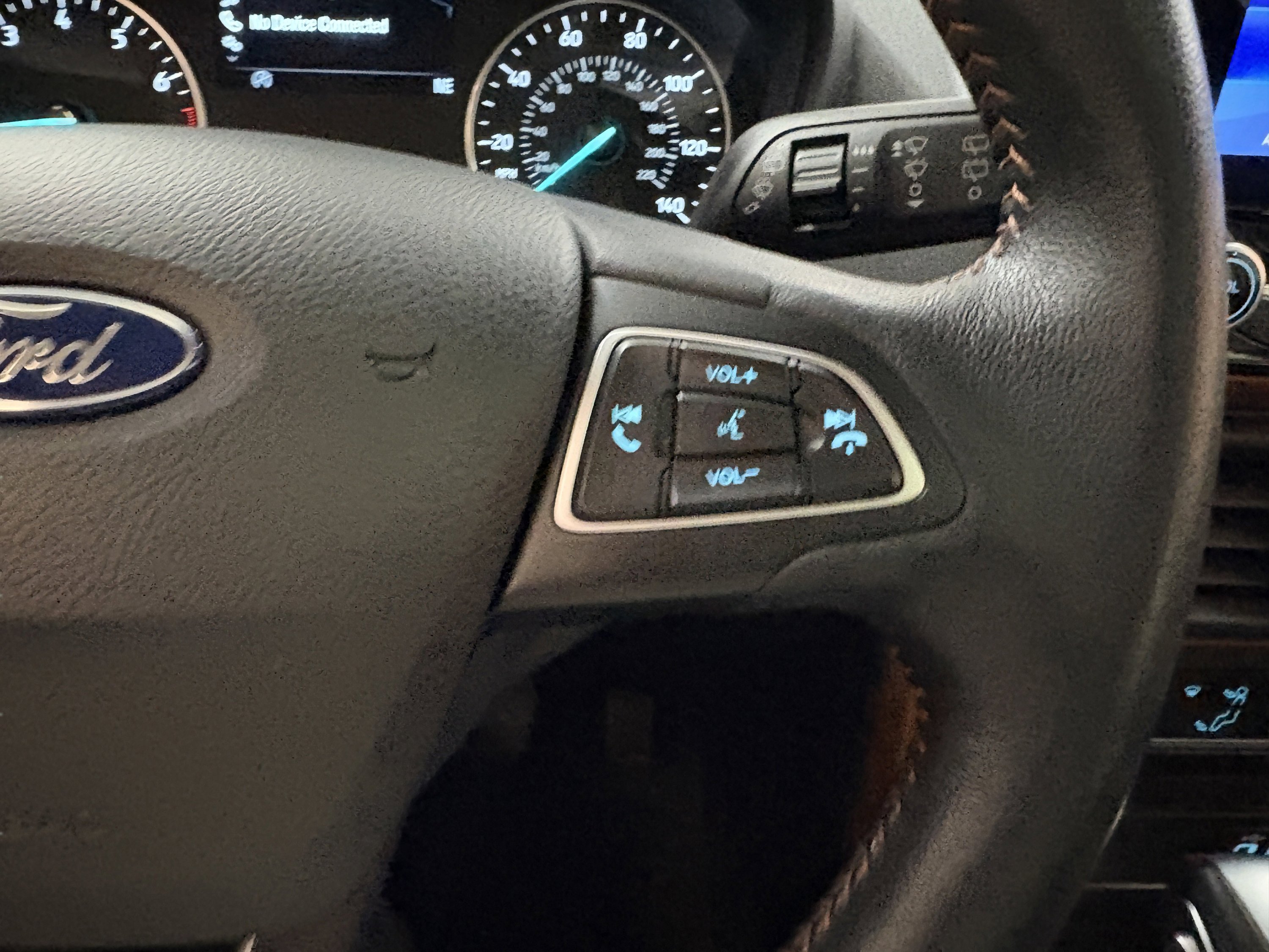 Used 2021 Ford EcoSport SE w/ SE Appearance Package FWD image 29