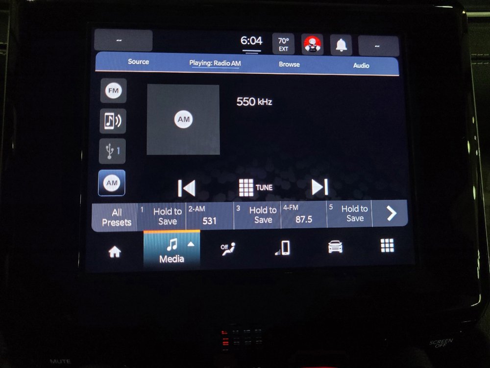 Used 2023 Jeep Grand Cherokee L Laredo AWD/4WD image 25