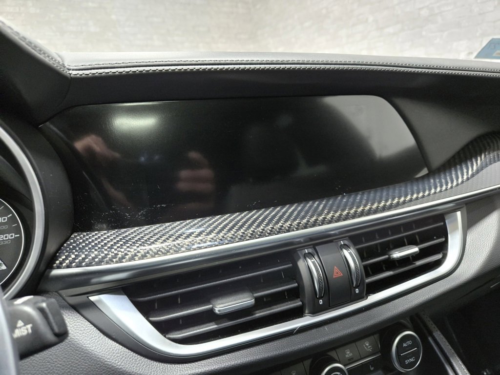 Used 2022 Alfa Romeo Stelvio Quadrifoglio w/ Active Assist Plus Package image 21