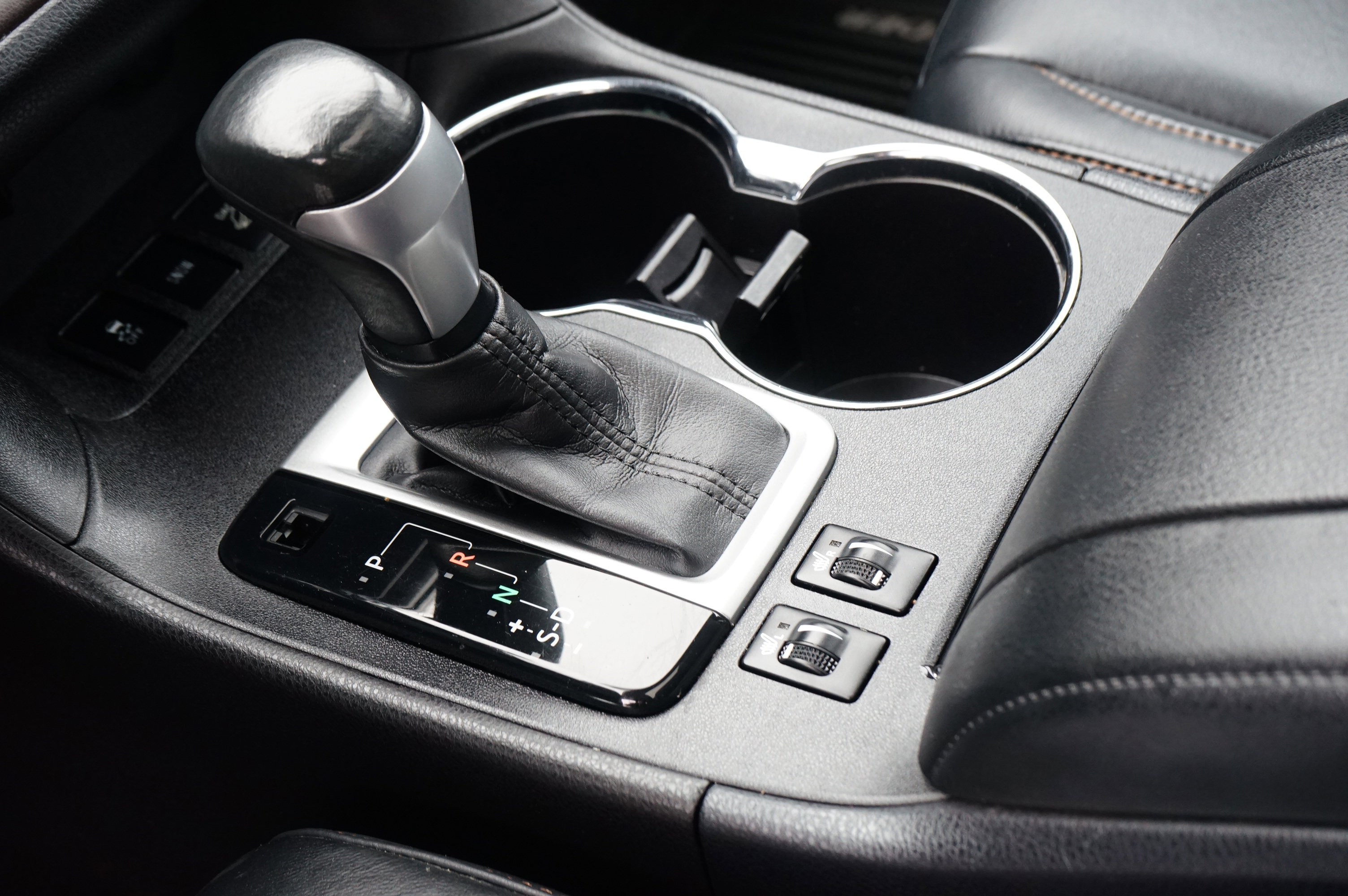 Used 2015 Toyota Highlander XLE image 21