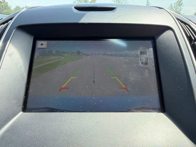 Used 2017 Ford Edge SEL w/ Canadian Touring Package FWD image 32