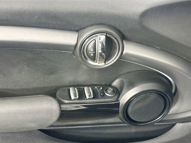 Used 2024 MINI Cooper S image 23