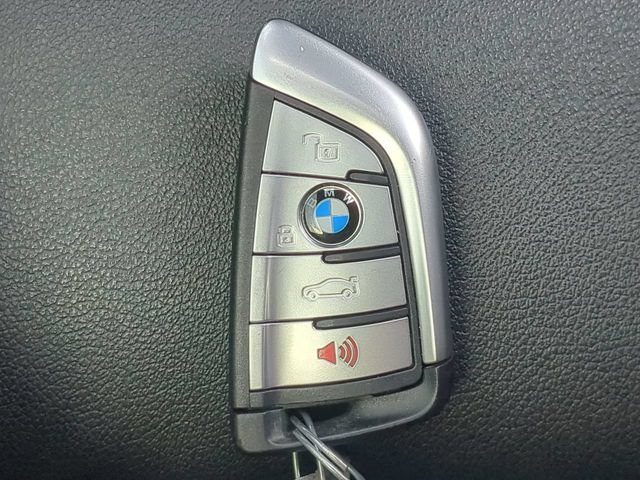 Used 2022 BMW X5 xDrive40i AWD/4WD image 36