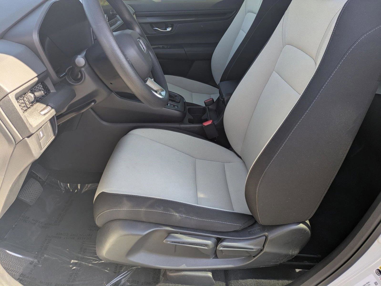 Used 2025 Honda CR-V LX image 15
