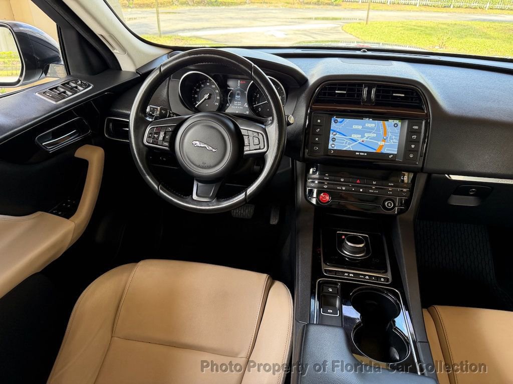 Used 2017 Jaguar F-PACE Premium AWD/4WD image 11