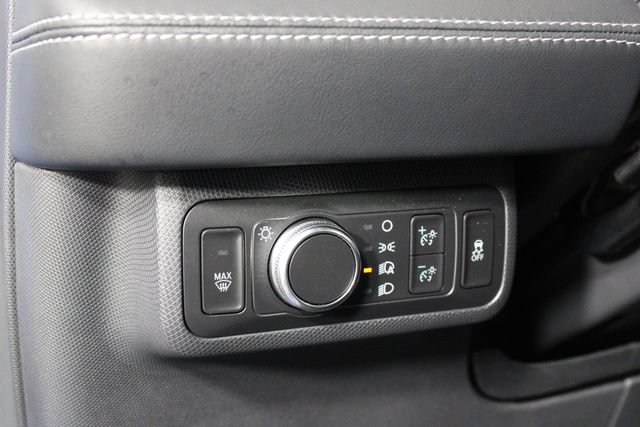 Used 2022 Ford Mustang Mach-E Premium RWD image 22