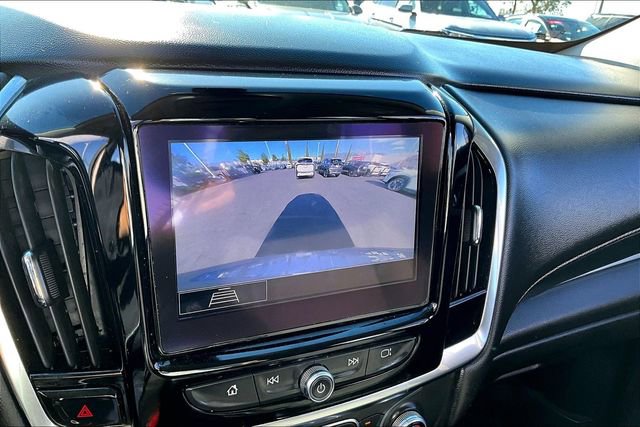 Used 2021 Chevrolet Traverse LT image 14