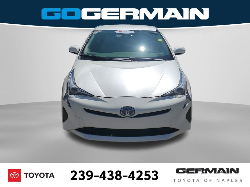 Used 2018 Toyota Prius Two FWD image 3