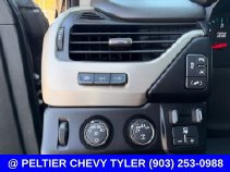 Used 2019 GMC Yukon XL Denali w/ Open Road Package AWD/4WD image 16