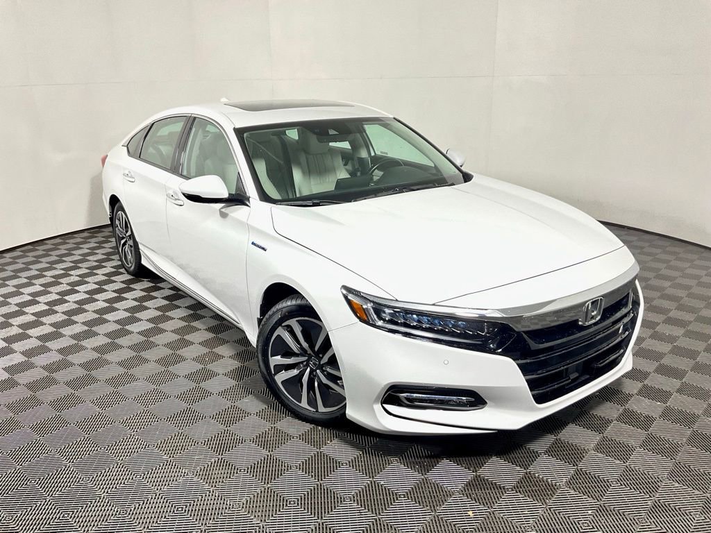 Used 2020 Honda Accord Touring image 8