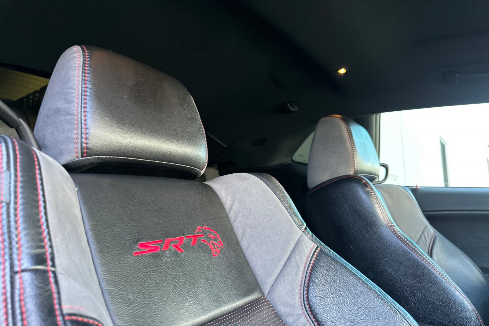 Used 2016 Dodge Challenger SRT Hellcat RWD image 19