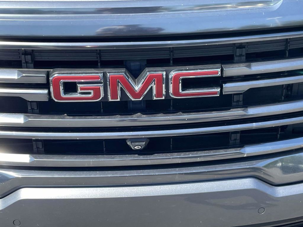 Used 2021 GMC Acadia AT4 w/ Technology Package AWD/4WD image 24