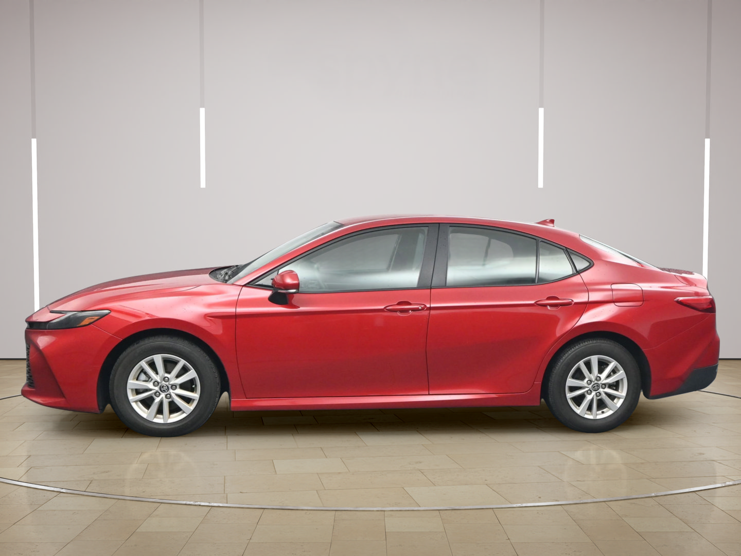 Used 2025 Toyota Camry LE FWD image 4