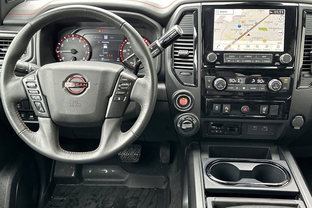 Used 2024 Nissan Titan PRO-4X AWD/4WD image 13