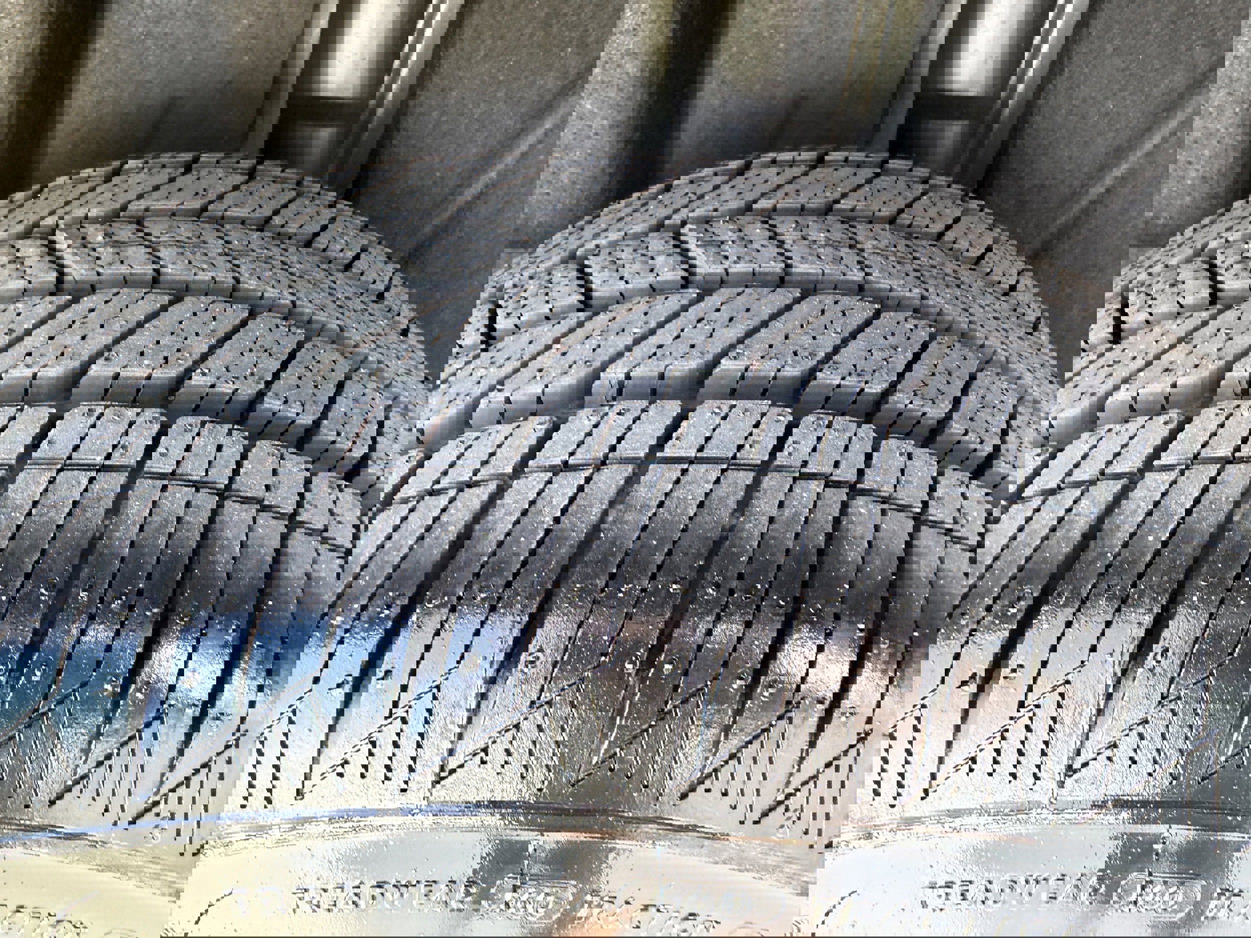 New 2026 Volkswagen Taos S image 30