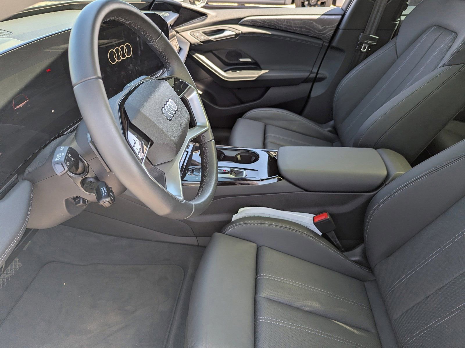 Used 2025 Audi A6 e-tron Prestige w/ Black Warm Weather Package image 23