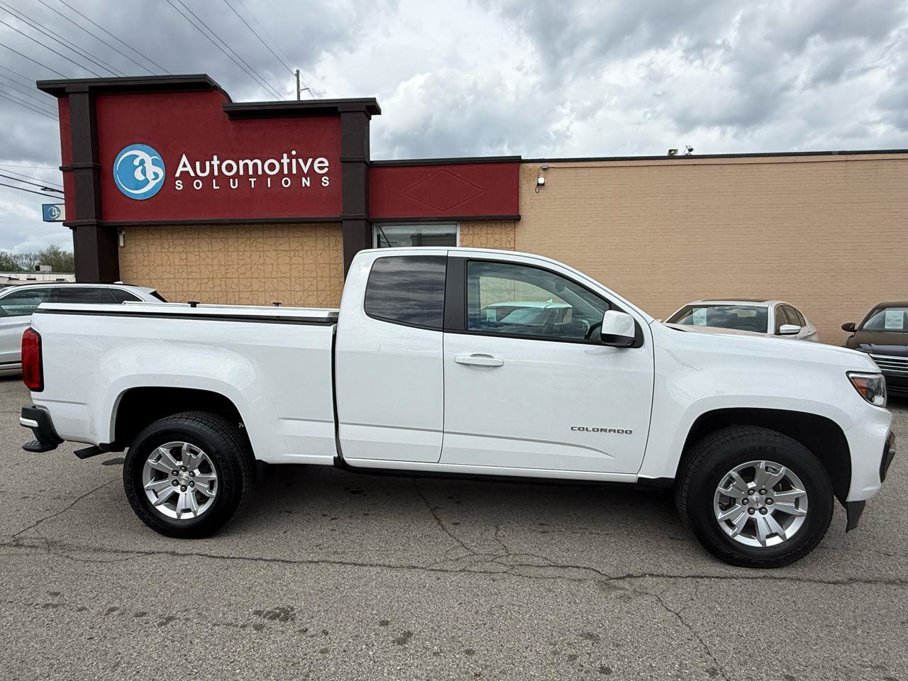Used 2022 Chevrolet Colorado LT w/ Fleet Safety Package RWD image 4