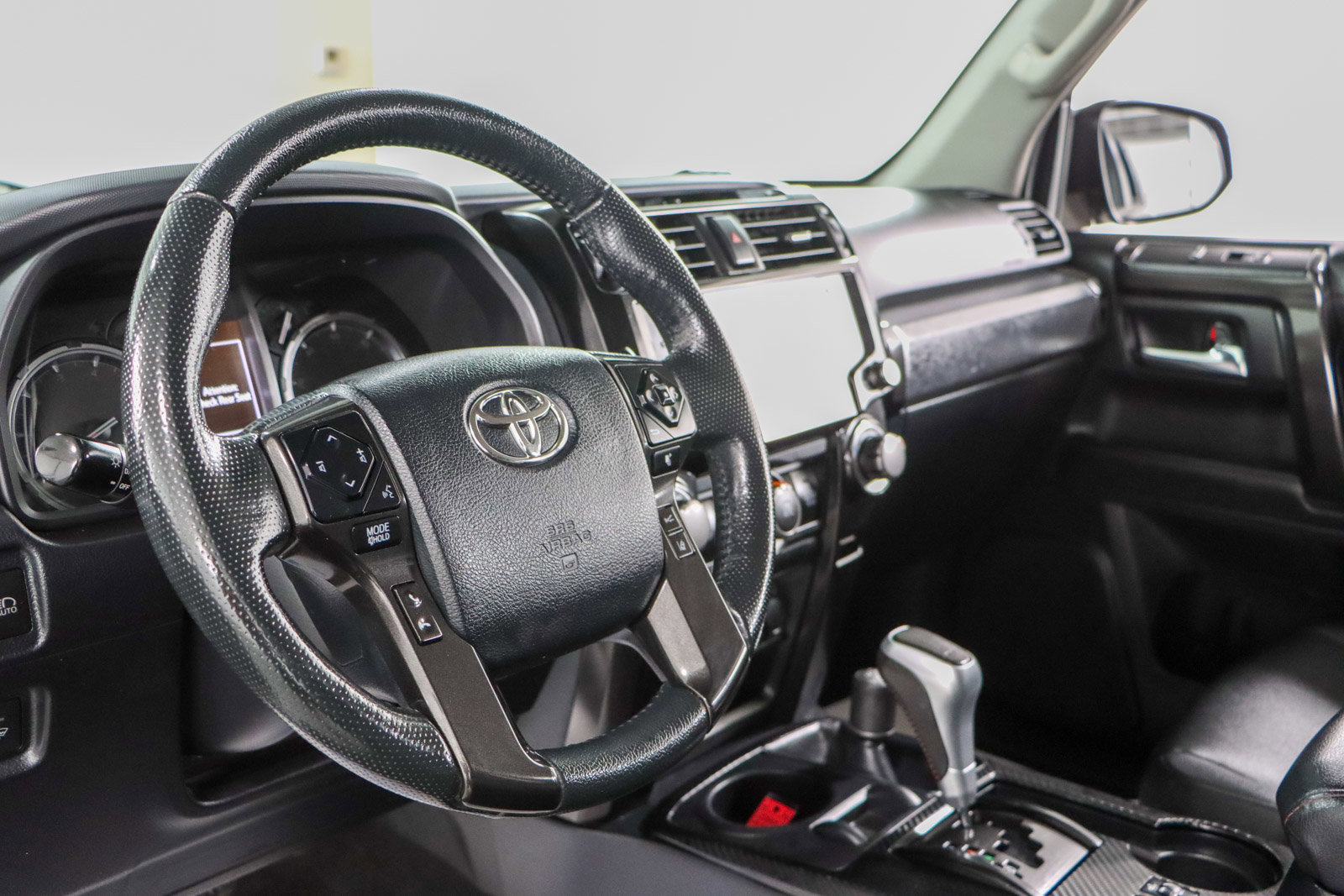 Used 2023 Toyota 4Runner TRD Off-Road Premium image 23