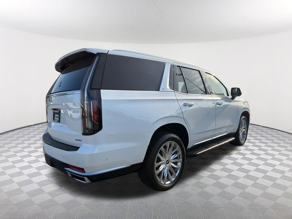 Used 2023 Cadillac Escalade Premium Luxury RWD image 5