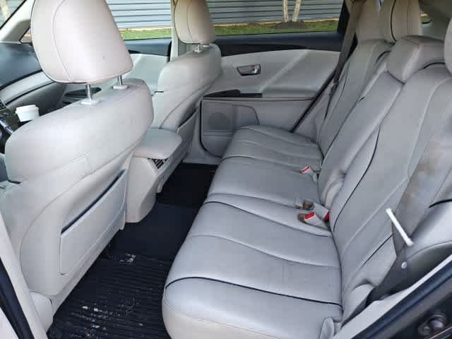 Used 2013 Toyota Venza XLE FWD image 4