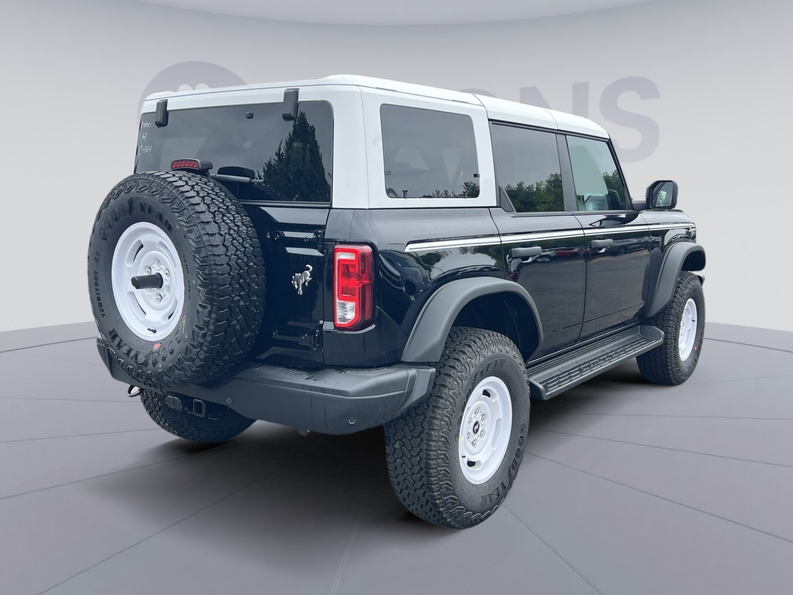 New 2026 Ford Bronco Heritage Edition AWD/4WD image 11