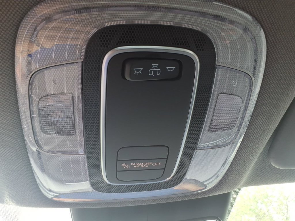 Used 2026 Hyundai Elantra Sport w/ Cargo Package FWD image 22