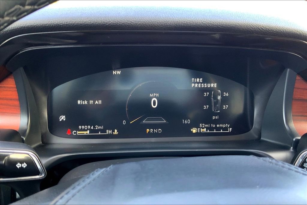 Used 2023 Lincoln Aviator Reserve w/ Equipment Group 201A image 19