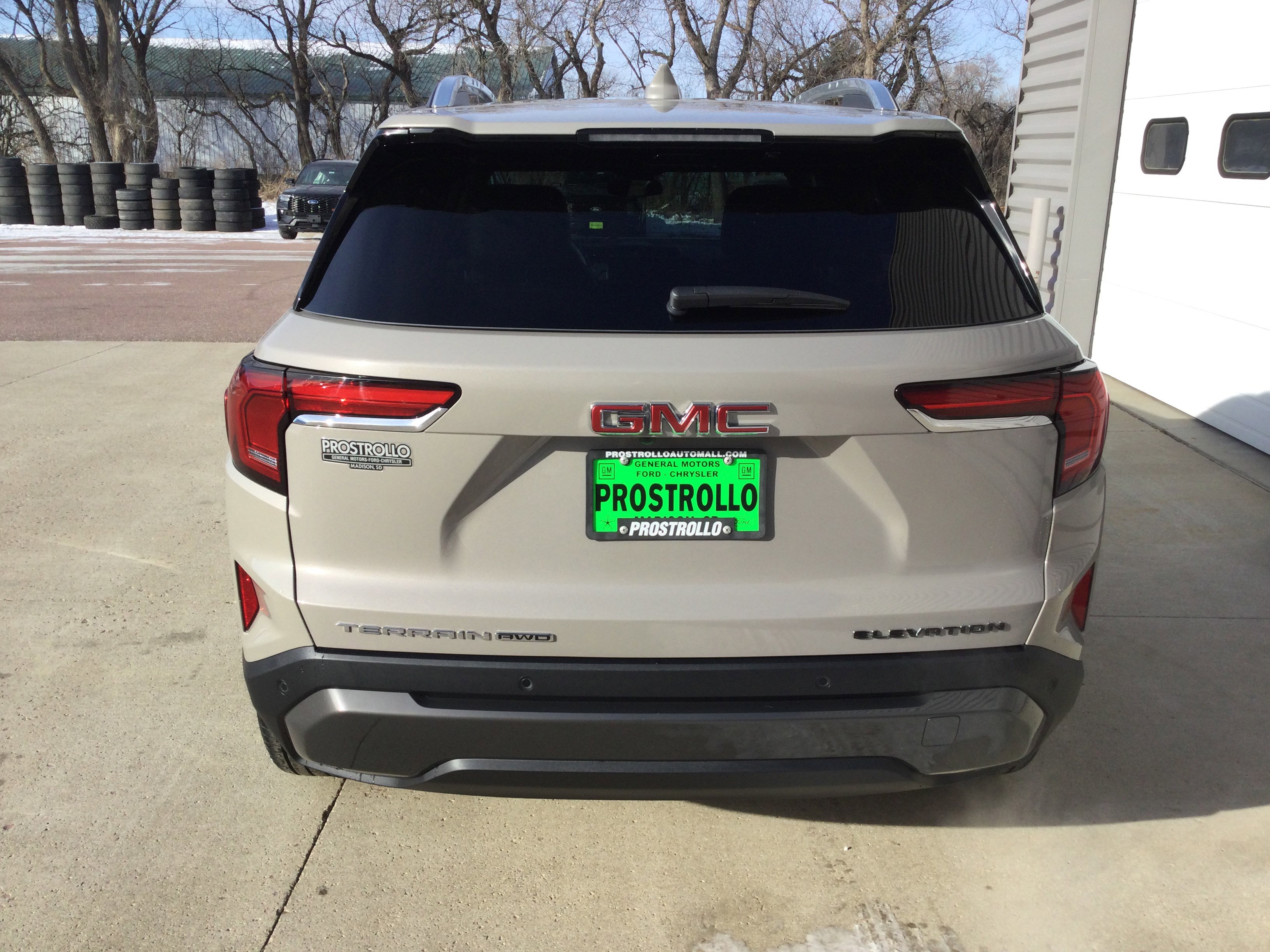 New 2026 GMC Terrain Elevation w/ Elevation Premium Package image 4